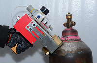 Laser sculpendisque machina lectionis apicibus et ductore